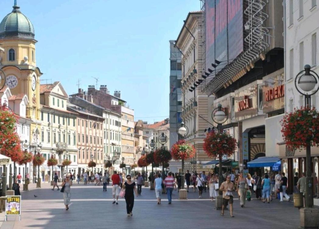 Apartament Rossy Rijeka Zewnętrze zdjęcie